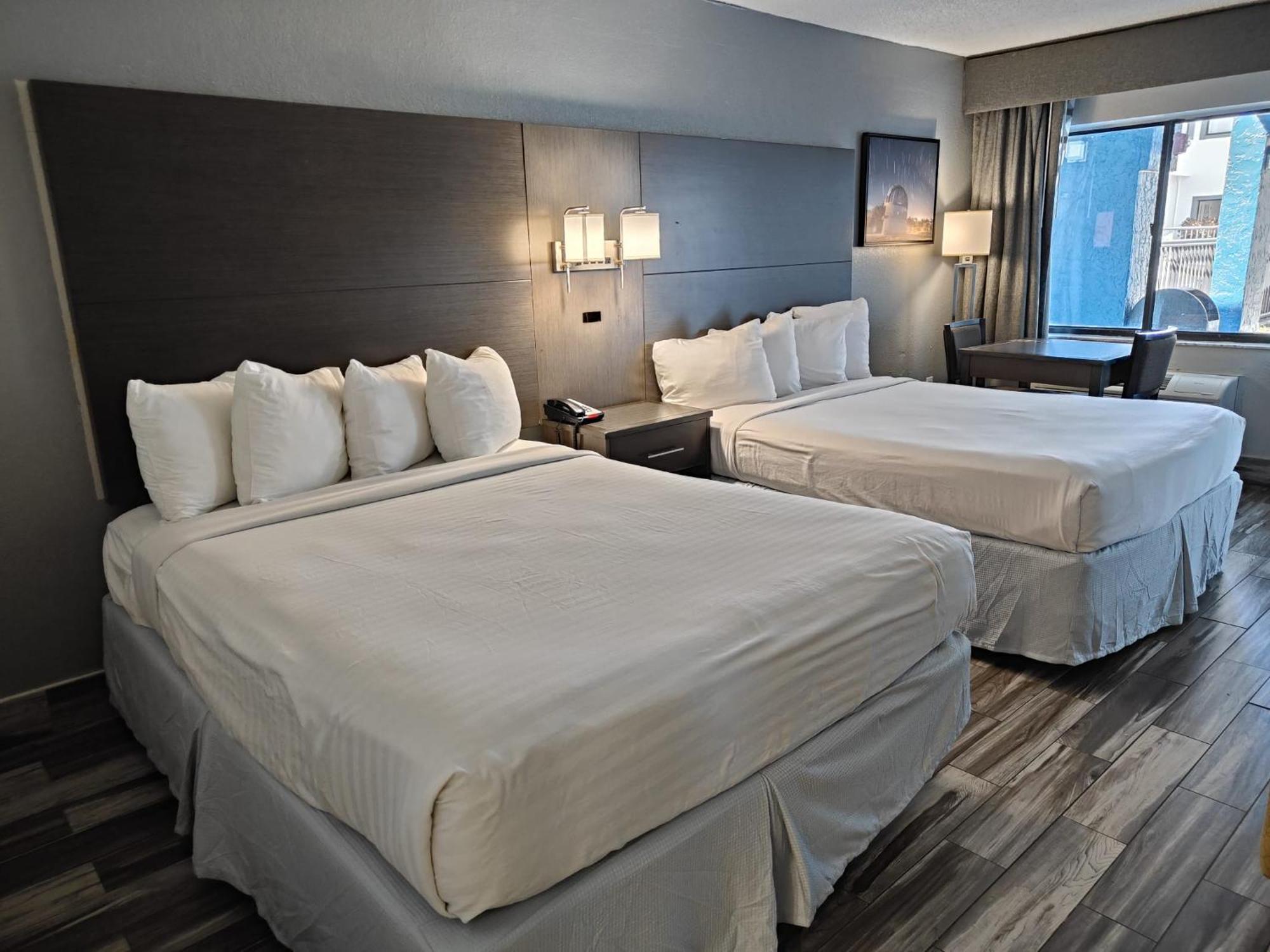 Hotel Baymont By Wyndham Orlando East à Alafaya Extérieur photo
