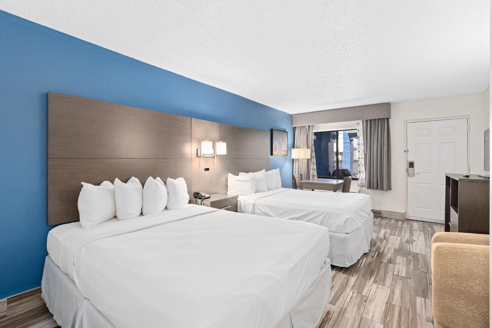 Hotel Baymont By Wyndham Orlando East à Alafaya Extérieur photo
